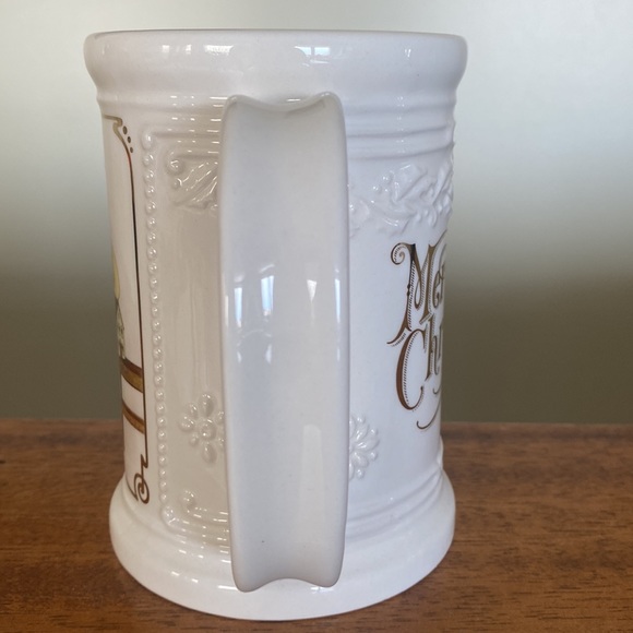 Christmas Stein 20 Oz Pre owned Exc Shape - Picture 4 of 8